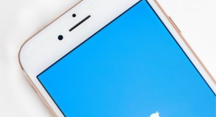 how to pin a tweet