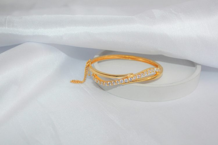 gold bead bracelet stack