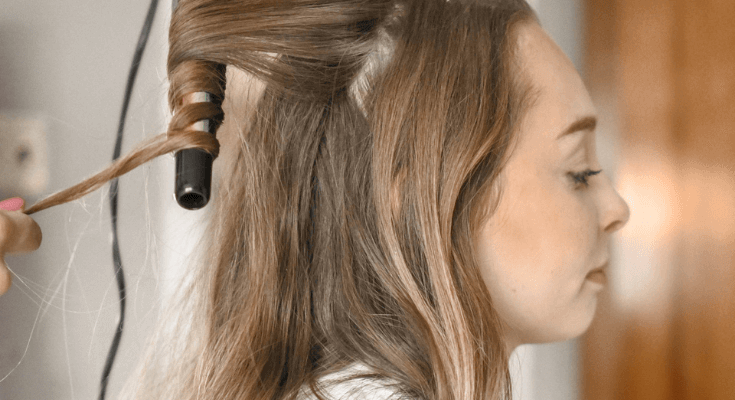 Jaw-Dropping Rotating Curling Irons featured image